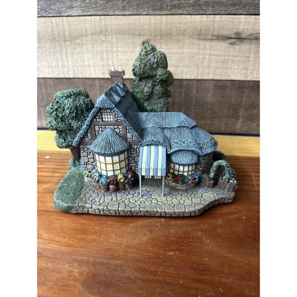 Hawthorne Thomas Kinkade Lamplight Village "Falbrooke Florist" - Picture 1 of 5